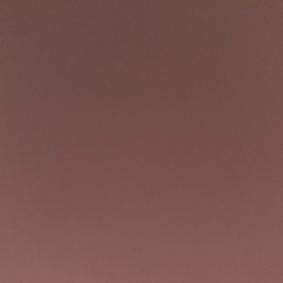 Elegant Mauve Long Sleeve V-Neck Top - Picture 12 of 13